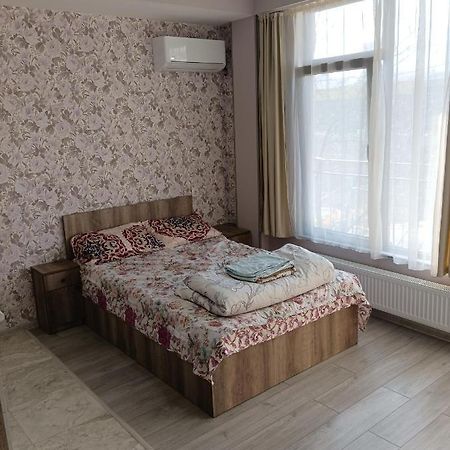 Mary'S Cozy & Lovely Studio On Very Quiet Khosharauli Street ティビリシ エクステリア 写真